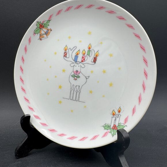 Set of 4 Vintage Christmas Holiday Plates Toscany Collection Salad Luncheon - Picture 2 of 6